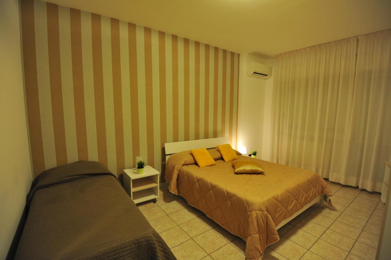 Hotel Quarantadue Quindici Termoli Exterior foto