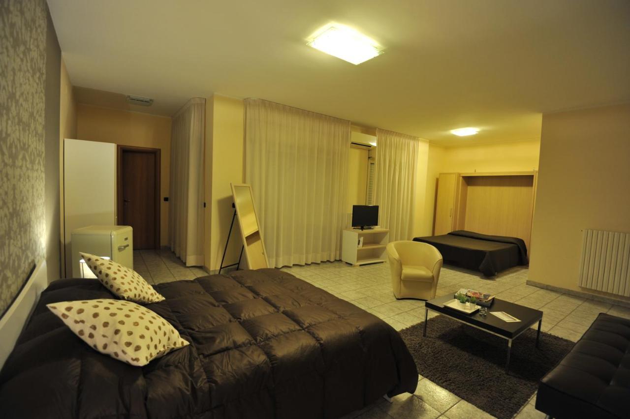 Hotel Quarantadue Quindici Termoli Exterior foto